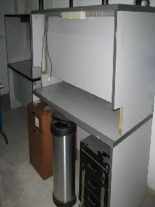 PUESTO DE TRABAJO OFICINA, 2 MESAS 1 CAJONERA REF.5006