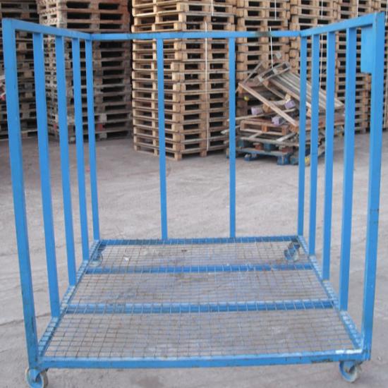 Jaula con ruedas de 152x182x195 altura 