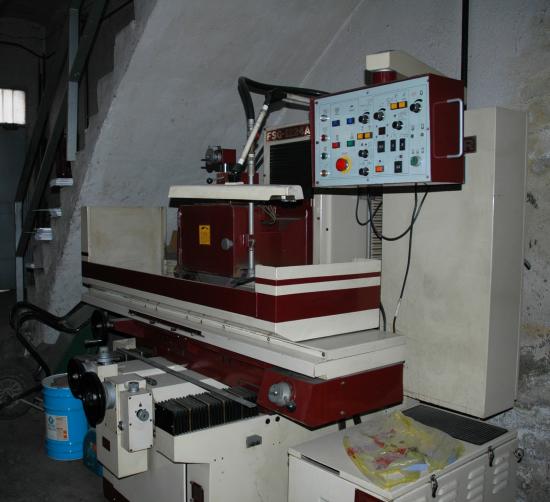 Rectificadora tangencial marca CHEVALIER Mod. FSG-1224AD 