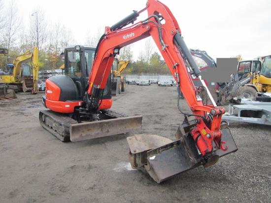 Excavadora  Kubota KX57-4 