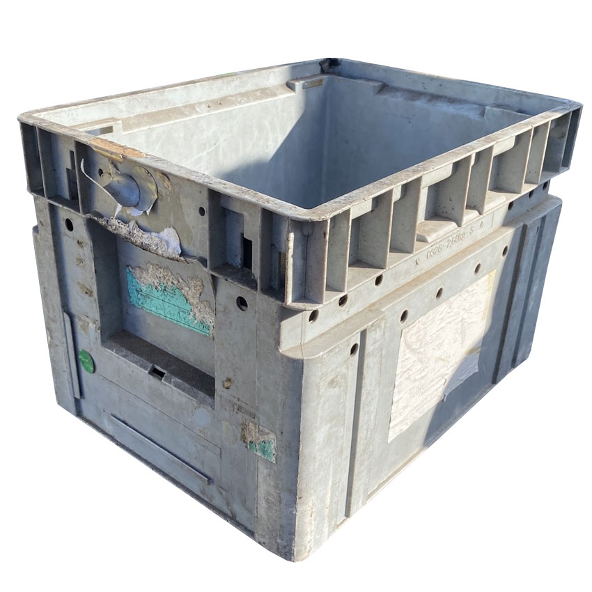 Caja Plástica Usada Cerrada Apilable Modelo 0328