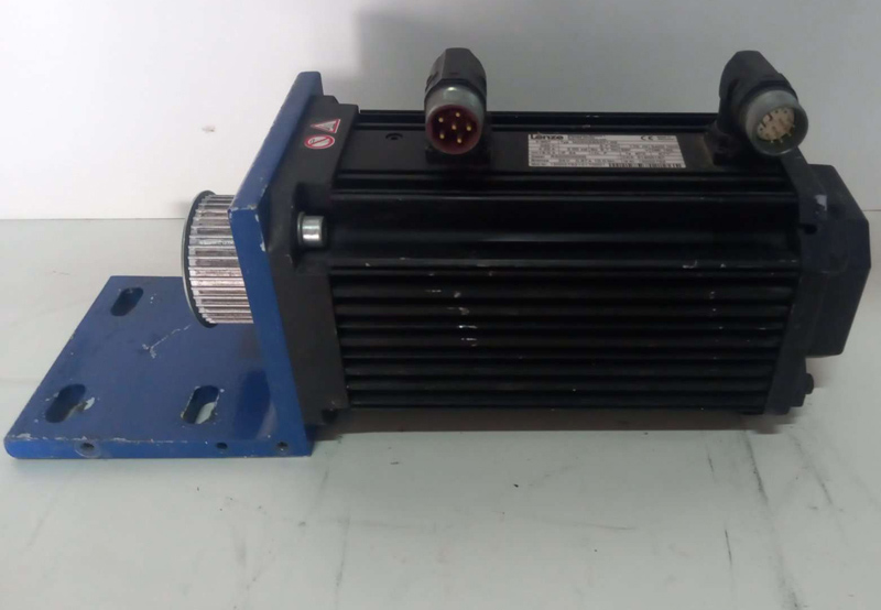 Servomotor MDSKSBS071-03 2KW 5.7NM 3400MIN-1 LENZE