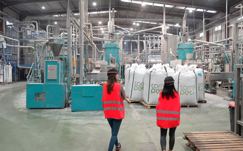 La planta de reciclaje de plástico de Veolia en Badajoz obtiene la certificación de Fin de Condición de Residuo imagen 1