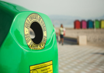 Ecovidrio celebra su 25 aniversario en España reciclando 9 millones de envases al día