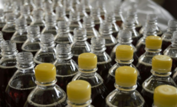 La CE abre una consulta pública sobre contenido reciclado químicamente en las botellas de plástico