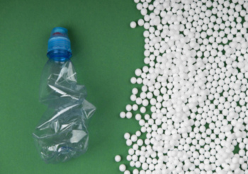 Transformación revolucionaria de residuos plásticos en medicamentos analgésicos